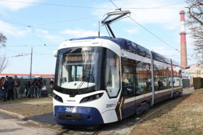 Novi niskopodni tramvaj