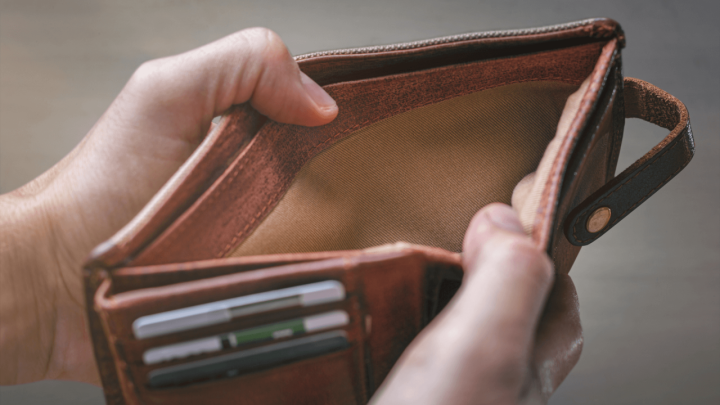 Ušla u kuću umirovljenice i iz novčanika joj uzela i odnijela cijelu mirovinu