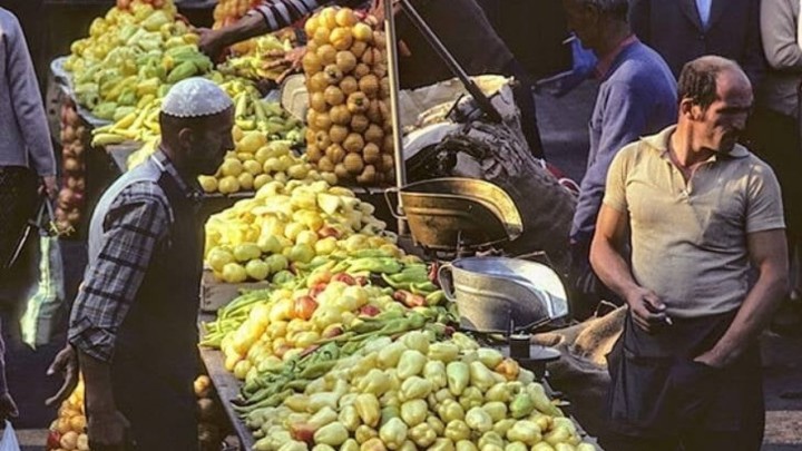 Makedonske paprike za ajvar i zimnicu preplavile Dolac 1980.