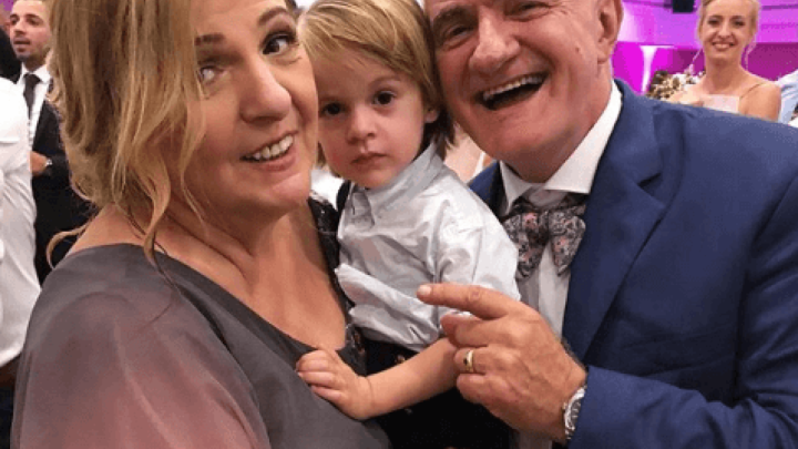 Mate Bulić tvrdi da više od svega voli biti "dida", unuka je izveo na pozornicu pred 20 tisuća ljudi