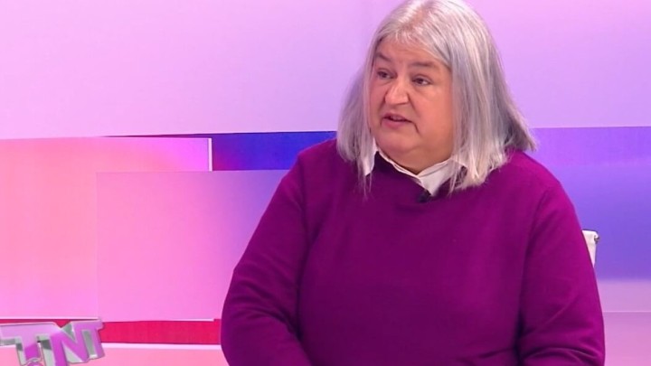 Latin: Očekujemo da će obiteljski domovi dobiti dozvolu za smještaj 30 korisnika, umjesto 20