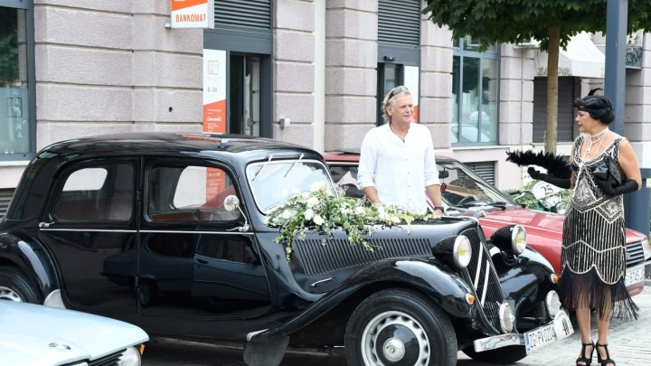 Povratak u prošlost: Susret oldtimera u samom centru Siska zadivio je mnoge