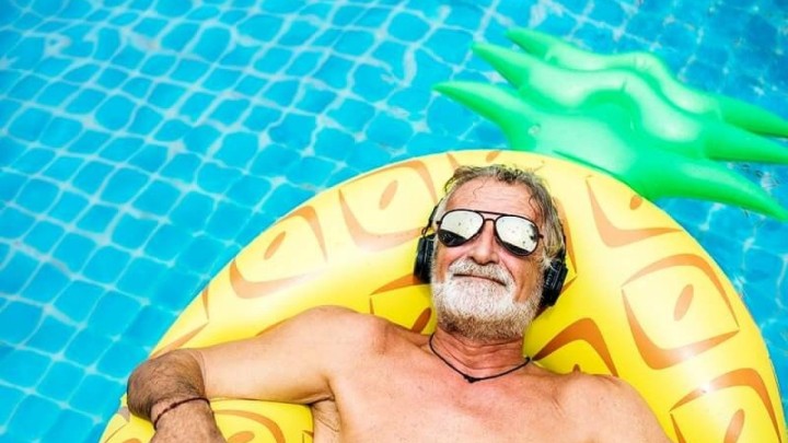 Umirovljenici iz jednog grada na istoku Hrvatske mogu besplatno na bazen