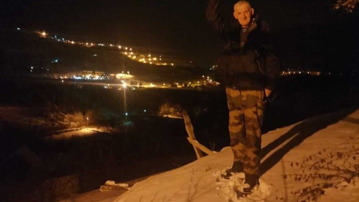 Vidomir ima 74 godine i najstariji je influencer u Srbiji: 'Unuk mi je otvorio Facebook, a reakcije su sjajne'