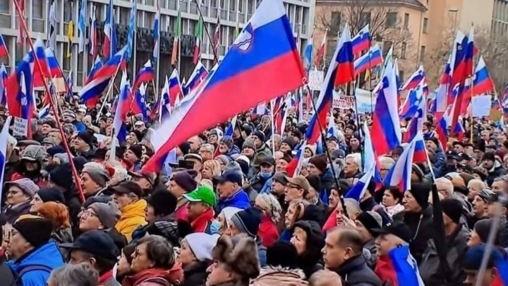 Umirovljenički položaj u državnoj skupštini: Pred slovensku Vladu postavljeno 7 preporuka