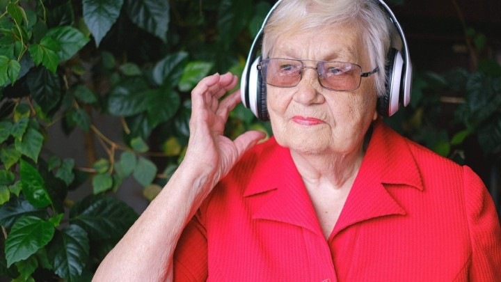 Glazba i stres: 'Slušanje glazbe može smanjiti anksioznost, poboljšati fokus i utjecati na bolji san'