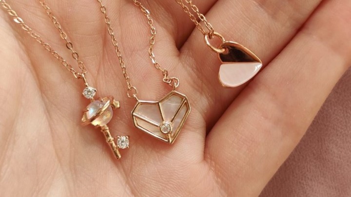 Pao serijski kradljivac nakita: Umirovljenicama skidao lančiće s vratova i trgao naušnice s ušiju