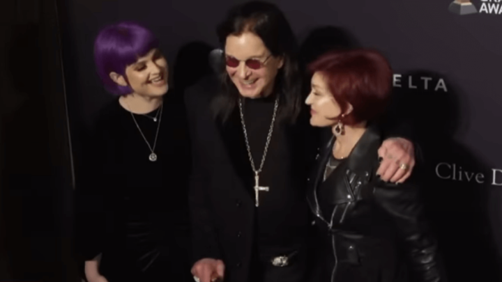 Supruga slavnog glazbenika javno otkrila da je postala baka: Njena kćer se zbog toga razljutila