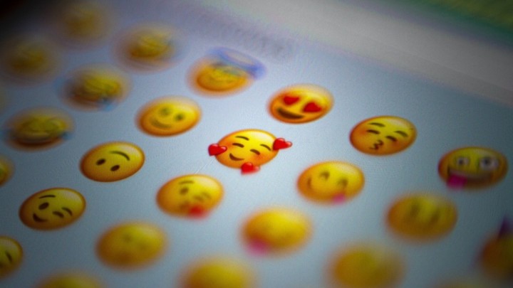 Nezaustavljivi trijumf emojija: Popularni 'smajlić' proslavio 40. rođendan i korišteniji je nego ikad
