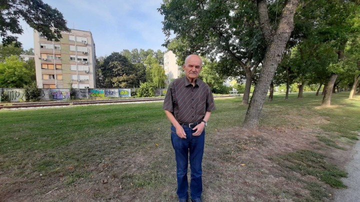 Umirovljenik Drago (80): “Idemo po kućama koje nas hoće primiti pa molimo krunicu“