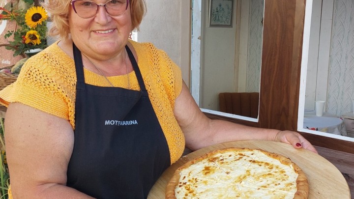 [BAKINA KUHINJA] Vrbovečka pera: Tradicijski specijalitet nalik na pizzu