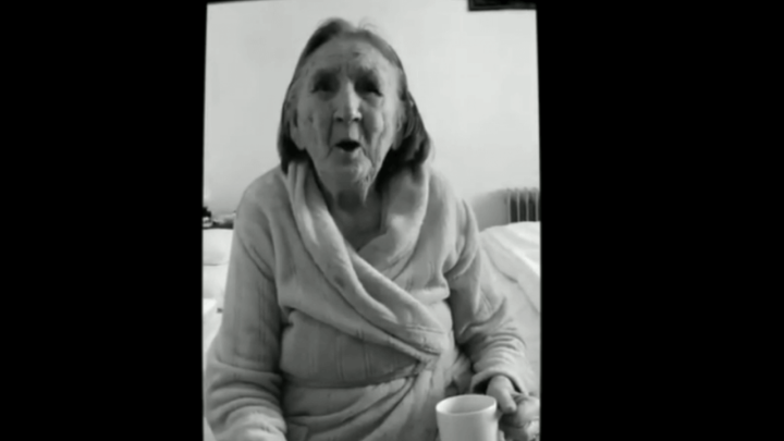 Preminula je baka Zorka, legendardna Dalmatinka koja je osvojila internet