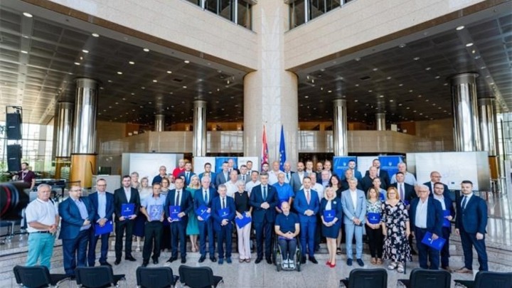 Imamo popis: Ministarstvo objavilo tko je sve dobio ugovore iz treće faze programa Zaželi