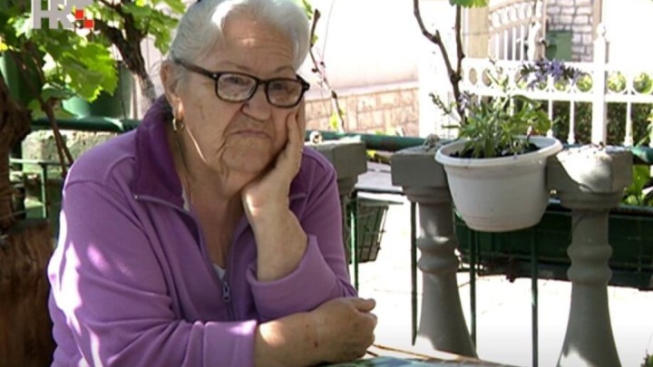 Stariji preživljavaju na akcijama, a nekima je i trulo povrće s placa dobro