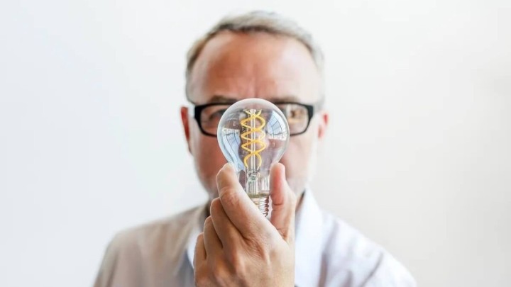 Hoće li vaučeri za struju pokriti razliku veće cijene koju za travanj najavljuje HEP?