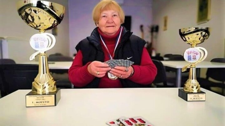 Nadu (83) zovu 'kraljicom belota': "Znamo se nekada i posvađati"