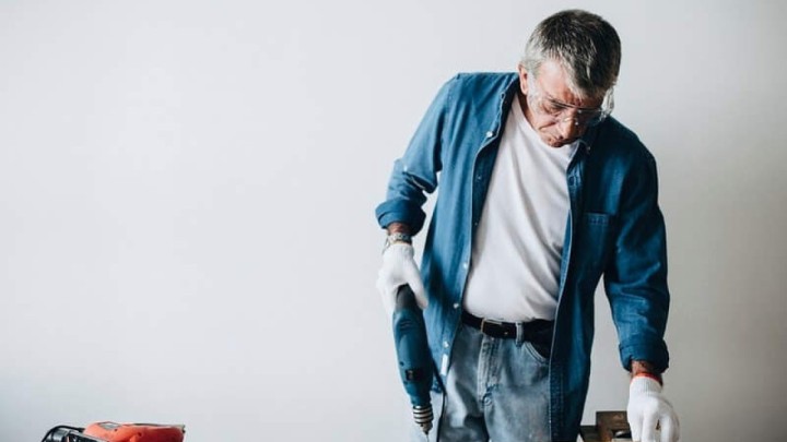 Umirovljeni Nijemci vole raditi? Najstariji radnik na baušeli ima 72 godine!