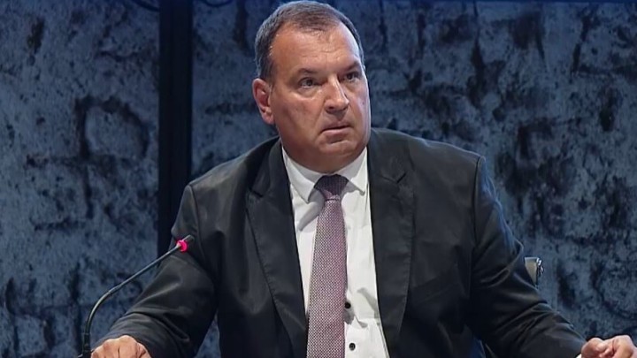 Beroš: Ako virus bude napredovao, razmišljat ćemo o obaveznom cijepljenju za starije od 65