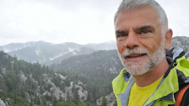 Majerović-Stilinović: Teško je pored toliko reklama obilja gledati starije kako kopaju po kontejnerima