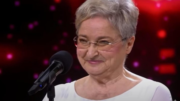 Umirovljenica Mira zapjevala kao slavuj na Supertalentu: "Noge mi se tresu"