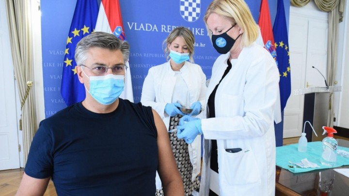 Plenković se danas cijepio drugom dozom AstraZenece: Evo što je poručio starijima