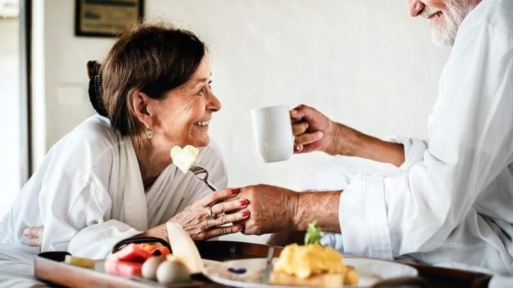 Najstariji ljudi na svijetu jeli su nezdravo: Prešli stotu unatoč ovim namirnicama!