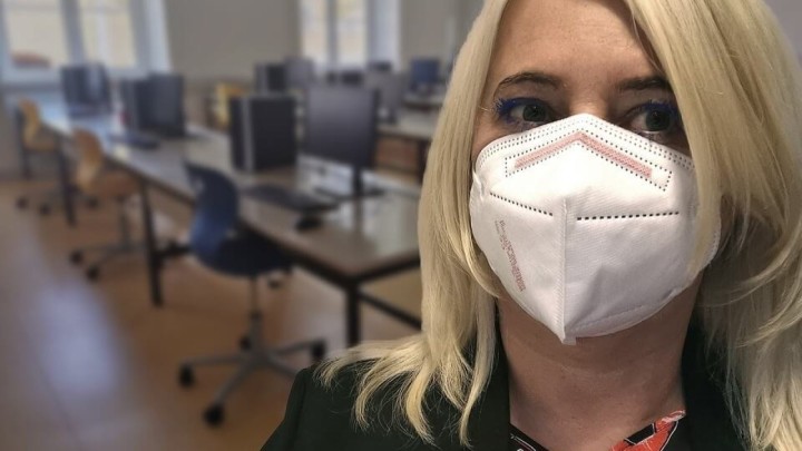 FFP2 maske obavezne u sve više zemalja: Zašto su bolje i koliko koštaju?