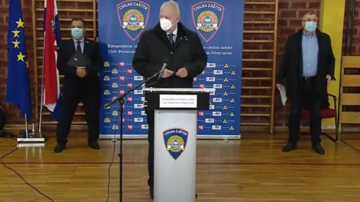 Danas 1472 nova slučaja, Stožer otkrio planiraju li vratiti e-propusnice