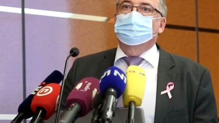 Danas 4520 novih slučajeva: Dvije trećine djelatnika domova za starije ne želi cjepivo?