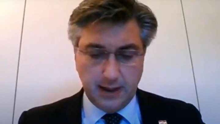 Vlada odlučila: Radnici iz domova za starije dobit će posebnu nagradu na plaću