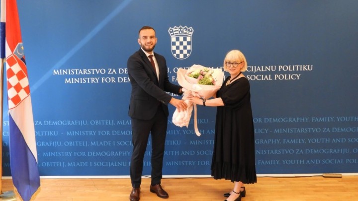 Ministari Aladrović i Bedeković odradili primopredaju, a Ministarstvo rada dobilo novo ime