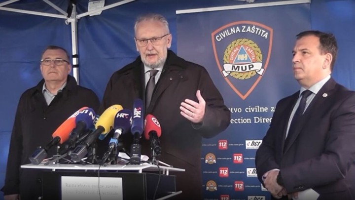 Ministar Božinović najavio ograničenje kretanja starijima