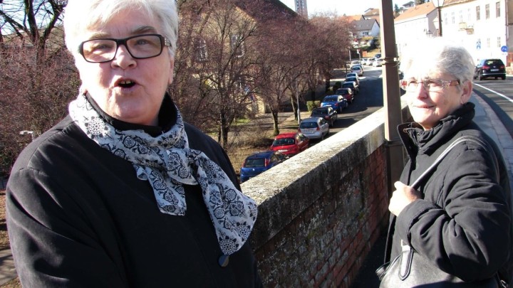 Umirovljenici se ne boje koronavirusa: "Ja sam se naživila, 75 godina, mogu i umrijeti"