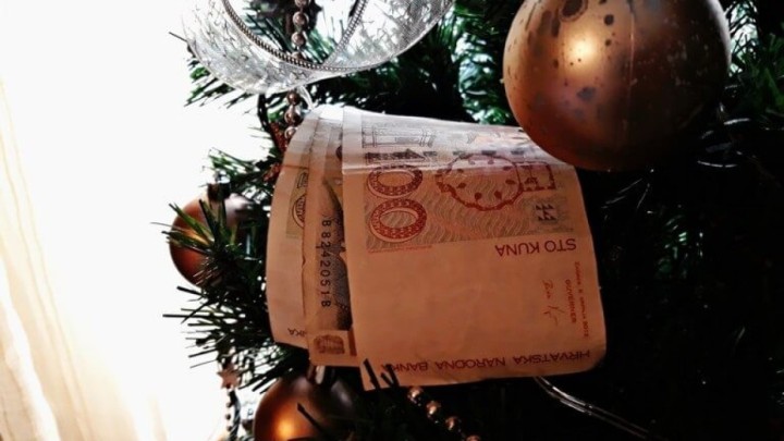 Grad Zabok u poklon bonovima dijeli 172.000 kuna umirovljenicima