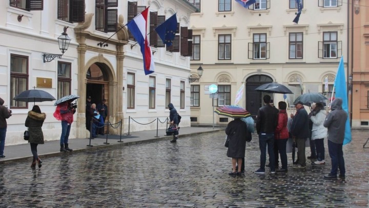 Sindikat umirovljenika pred Vladom: Prosvjed će već danas uroditi plodom?