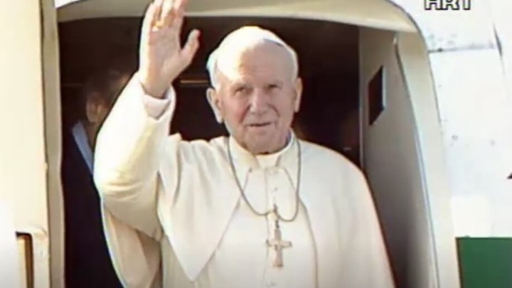 Na današnji dan 1994. godine Ivan Pavao Drugi posjetio Hrvatsku i poručio: 'Budite hrabri'