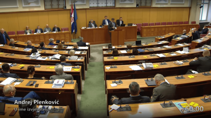 [ANKETA] HDZ želi promijeniti datum Dana državnosti, koja opcija je bolja?