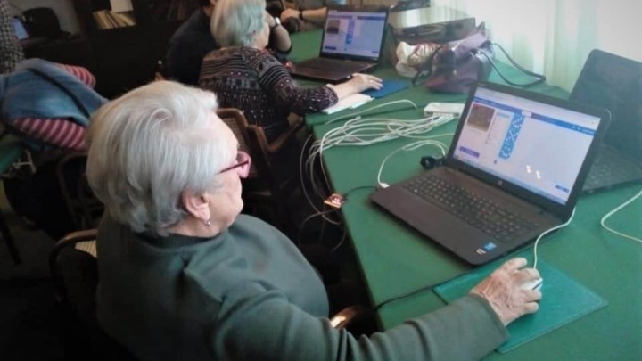 Bake i djedovi kao programeri? Zašto ne! Pogledajte prvu takvu radionicu u Hrvatskoj