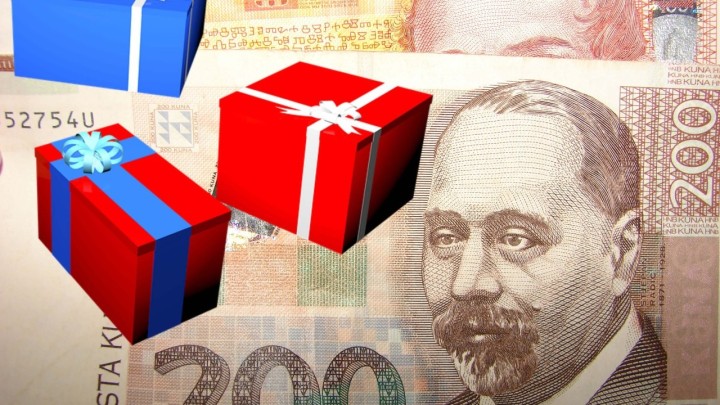 Umirovio se na samo jedan dan pa sada prima i direktorsku plaću i mirovinu