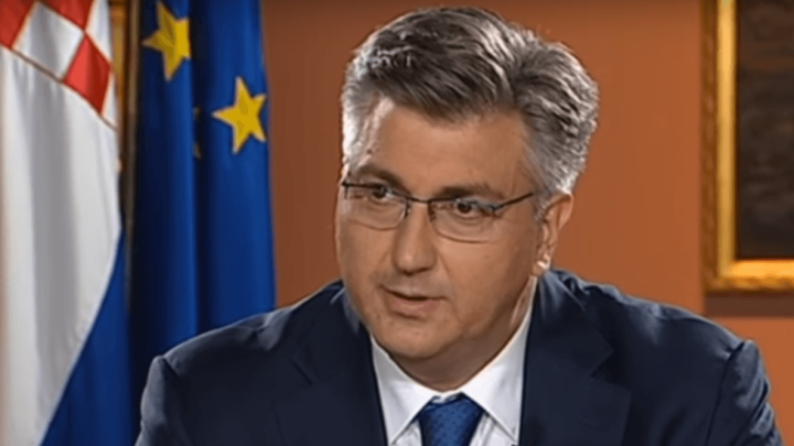 Umirovljenici pisali Plenkoviću: Podsjetili ga da je obećao rast mirovina za pet posto