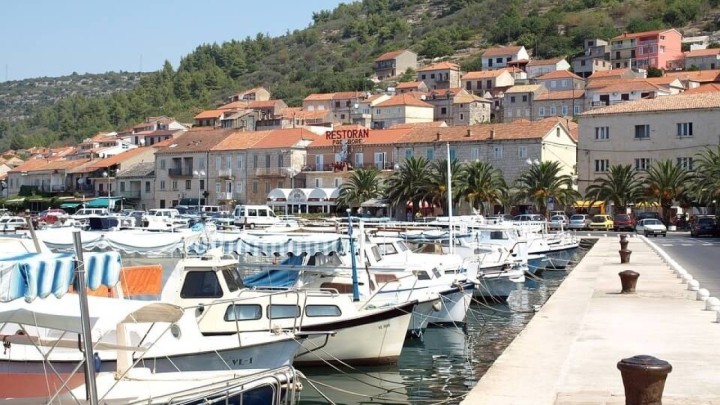 Vela Luka se velikom izložbom prisjeća 1968., kada je postala središte umjetničkih zbivanja