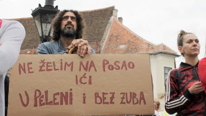 [VIDEO + GALERIJA] Prosvjed sindikata: "Za dostojanstven rad i dostojanstvenu mirovinu!"