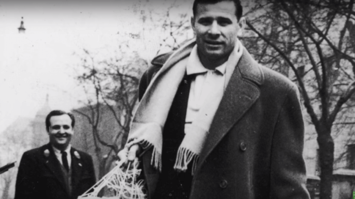 Ono kad pored Eusebia i Bobbyja Charltona osvojiš Ballon d'Or, a igraš na poziciji golmana