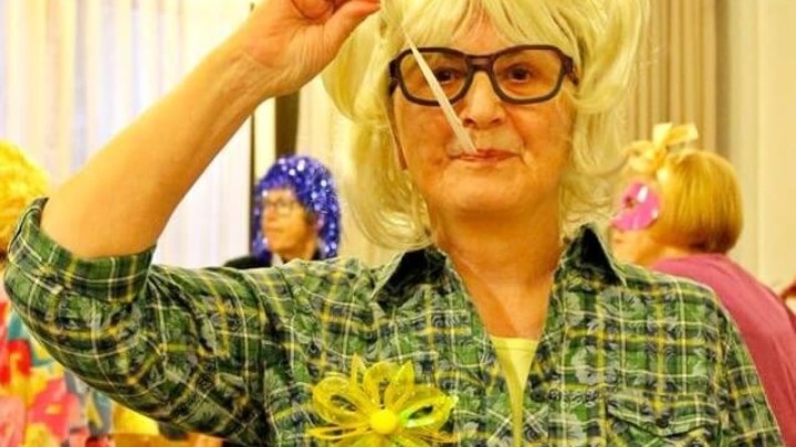 "Idem u vlastitoj režiji, obući ću se i ponašati kako želim" - opet ona stara, zahvaljujući samoj sebi