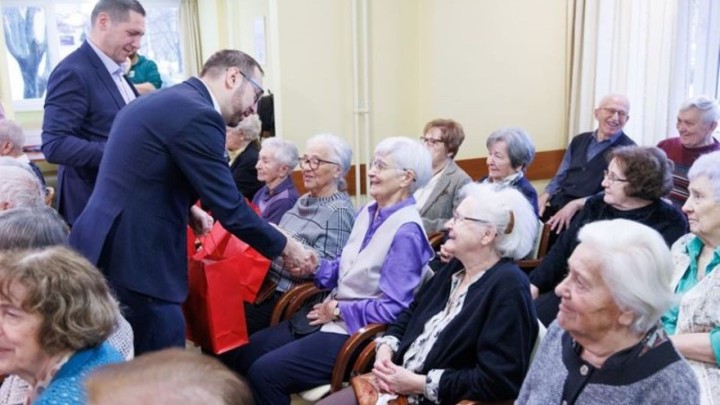 Grad Zagreb nikad nije isplatio više božićnica za umirovljenike: Najavljena i uskrsnica