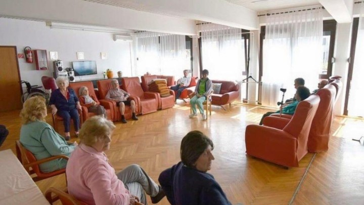 Dom za starije smanjio broj korisnika jer im fale njegovatelji: 'Ne pomažu ni povlastice'