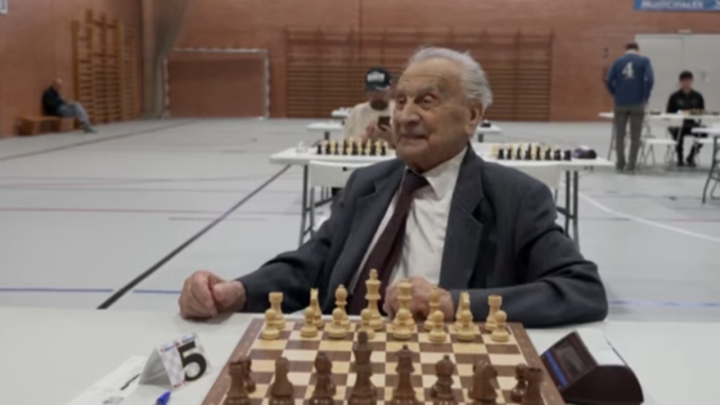 Strastveni šahist Don Manuel (104): 'Puno toga naučiš dok gubiš'