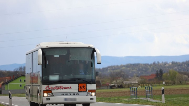 Javni prijevoz u ovom gradu poskupio za 200 posto: Umirovljenici ogorčeni
