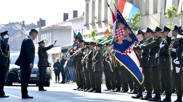 Milanović o obrani Hrvatske: Razlike među nama postale su sidro koje nas drži na okupu