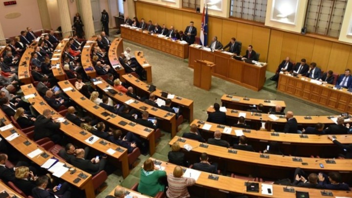 Znate li zašto je danas Dan državnosti? Ovaj praznik nekad smo slavili 25. lipnja